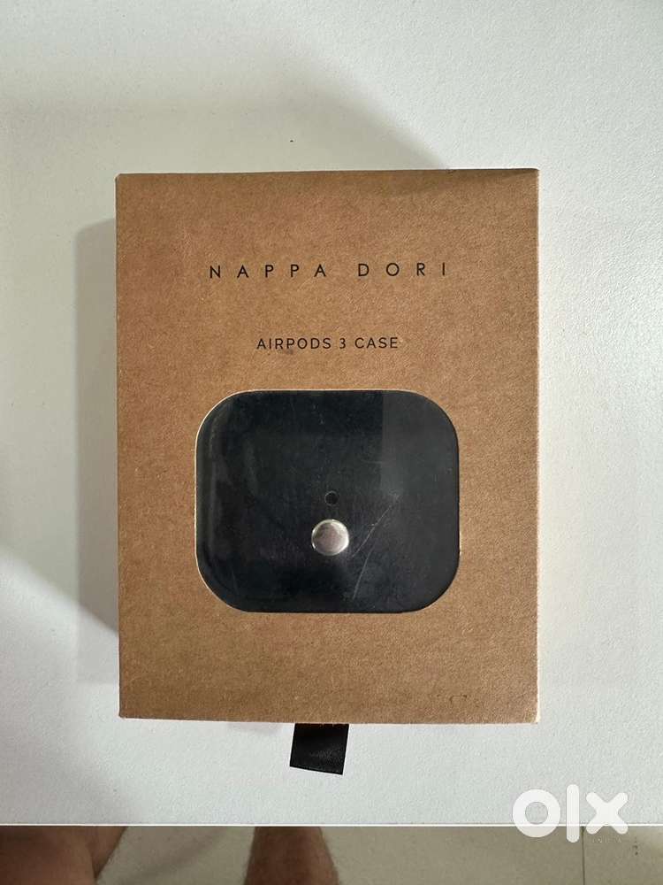 Airpods 3 case - brand new/ Napa dori
