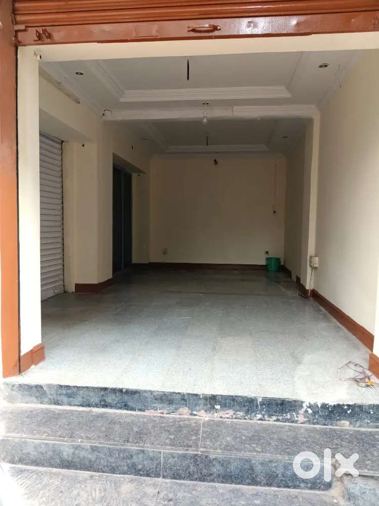 Two shutter for rent