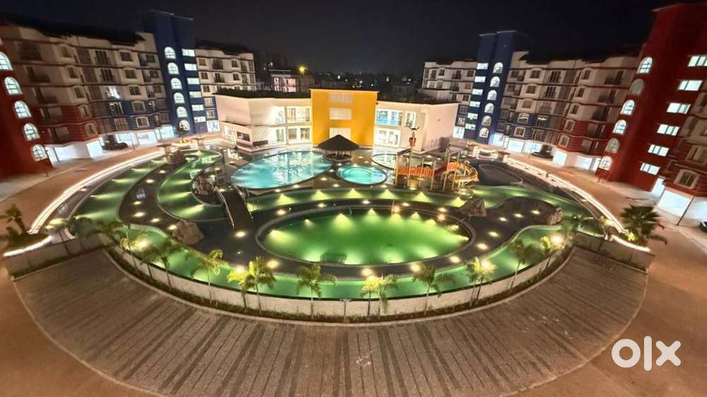 STAY AT THE BLU- WATER PARK