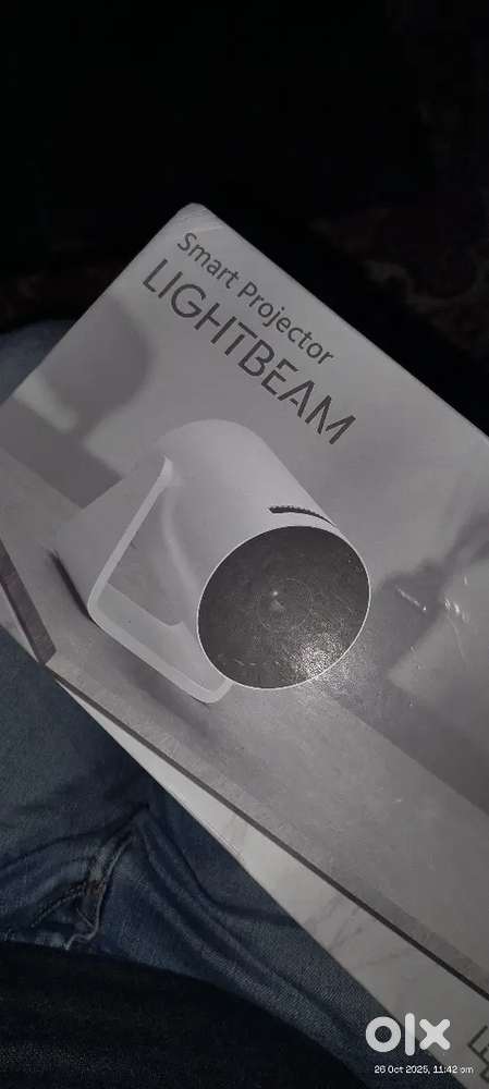 Lifelong lightbeam projector 720p