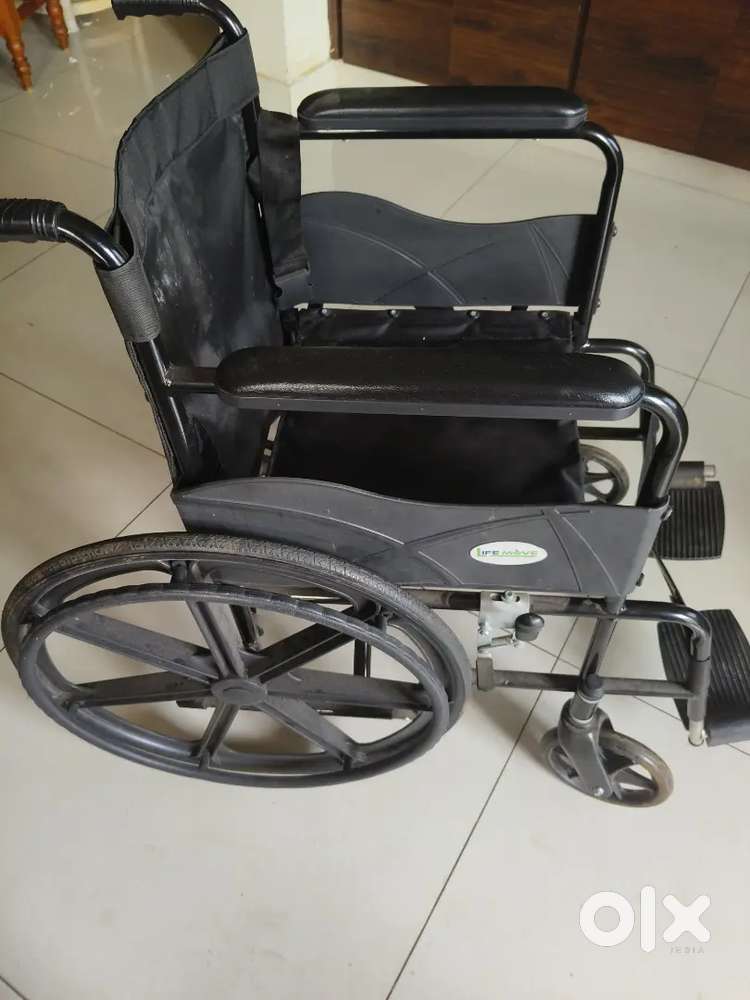 Wheel chair