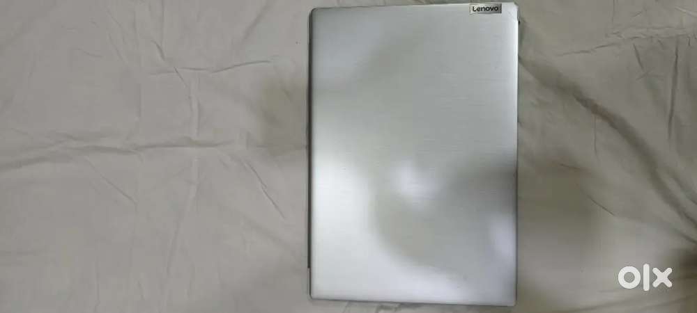 Lenovo IdeaPad slim 3
