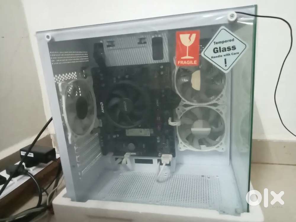 Viewsonic computer with headphones