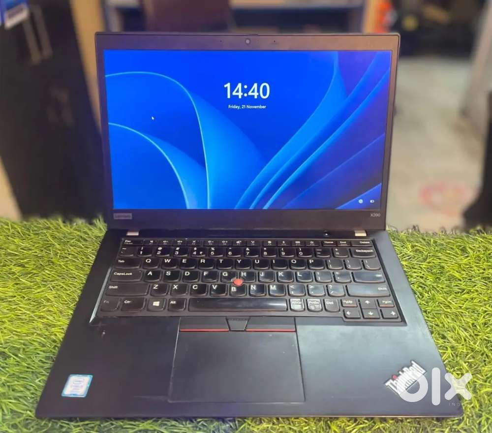 LENOVO THINKPAD X390 CORE I5 10TH GEN 16GB RAM 256GB SSD 13.3 INCH