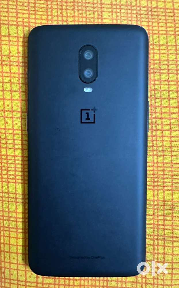One plus 128GB 8GB RAM