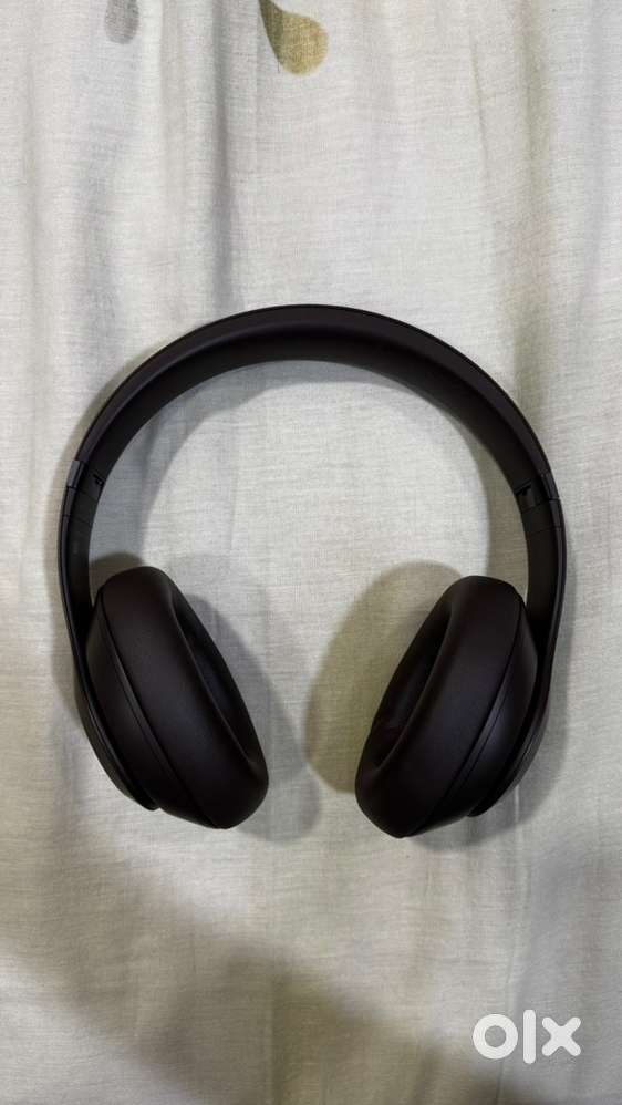 Beats Studio Pro – Premium Wireless Noise Cancelling Headphones