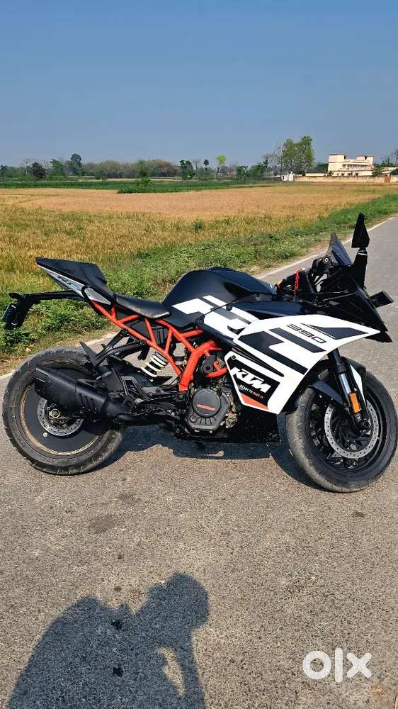 New condition showroom condition Full modified bike use only vlogging