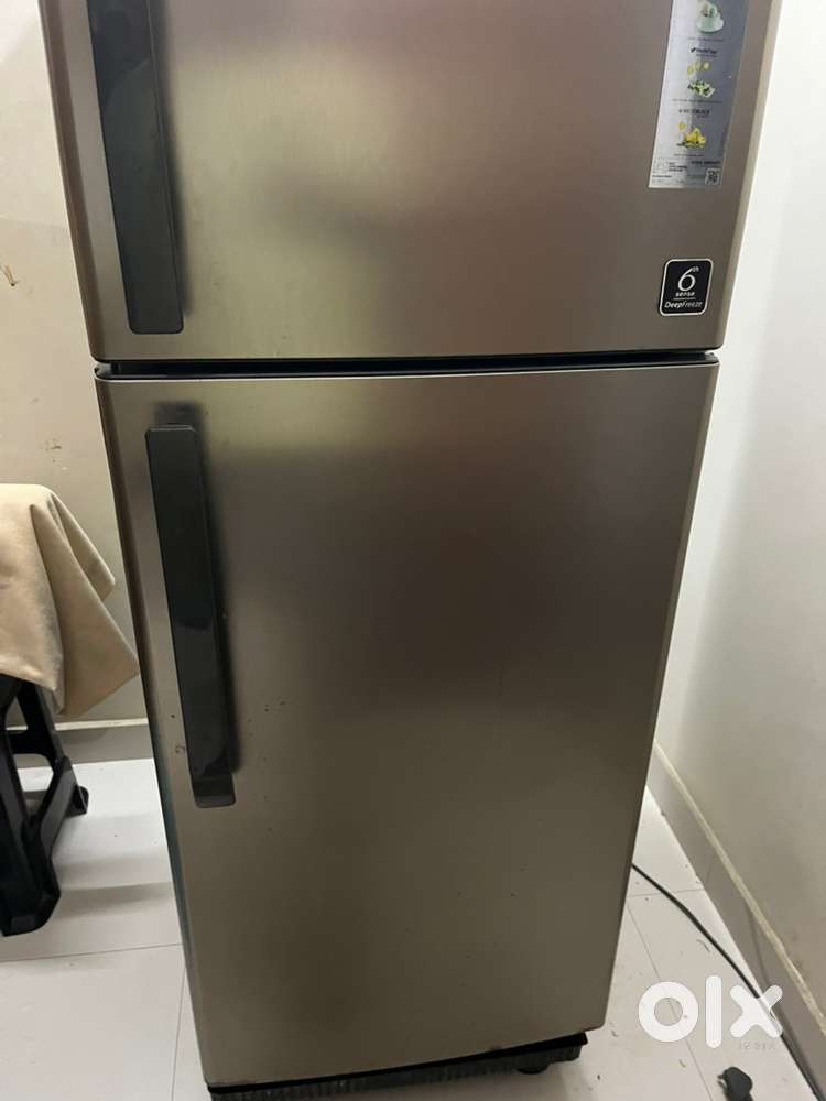 With three modes with2 star ratings with Frost free