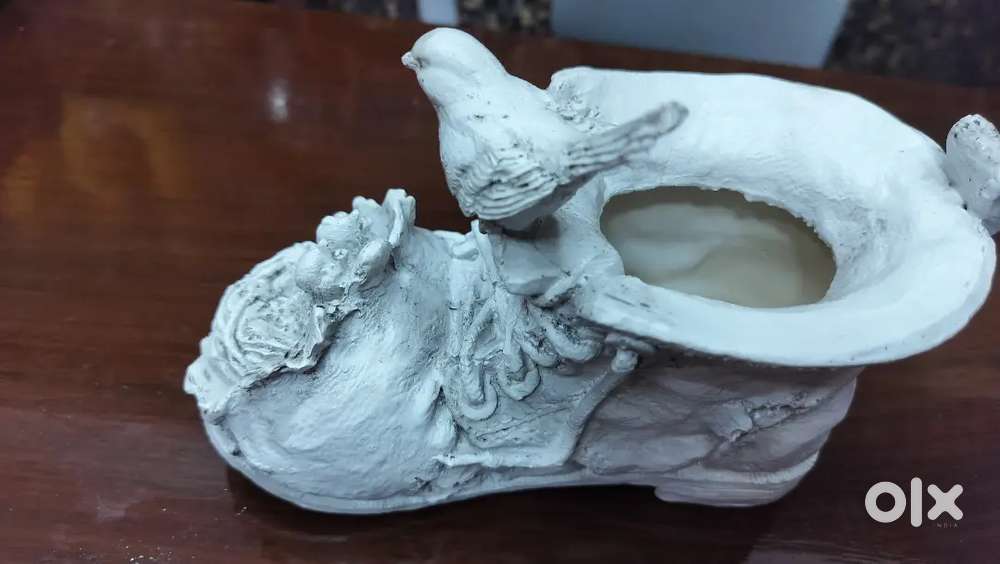 Antique vintage deep carving ceramic porcelain home decor birds nest