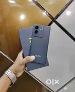 IQOO Z7 Pro 5G (8Gb/128Gb)..Full Box Kit..