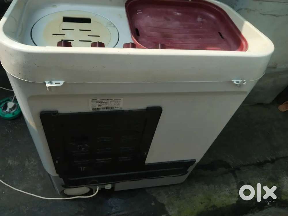 A new condition washing machine