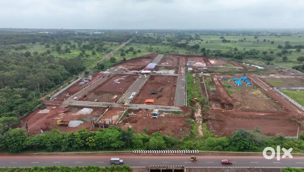 SEMI COMMERICAL   (&) RESIDENTIAL VILL OPEN PLOTS