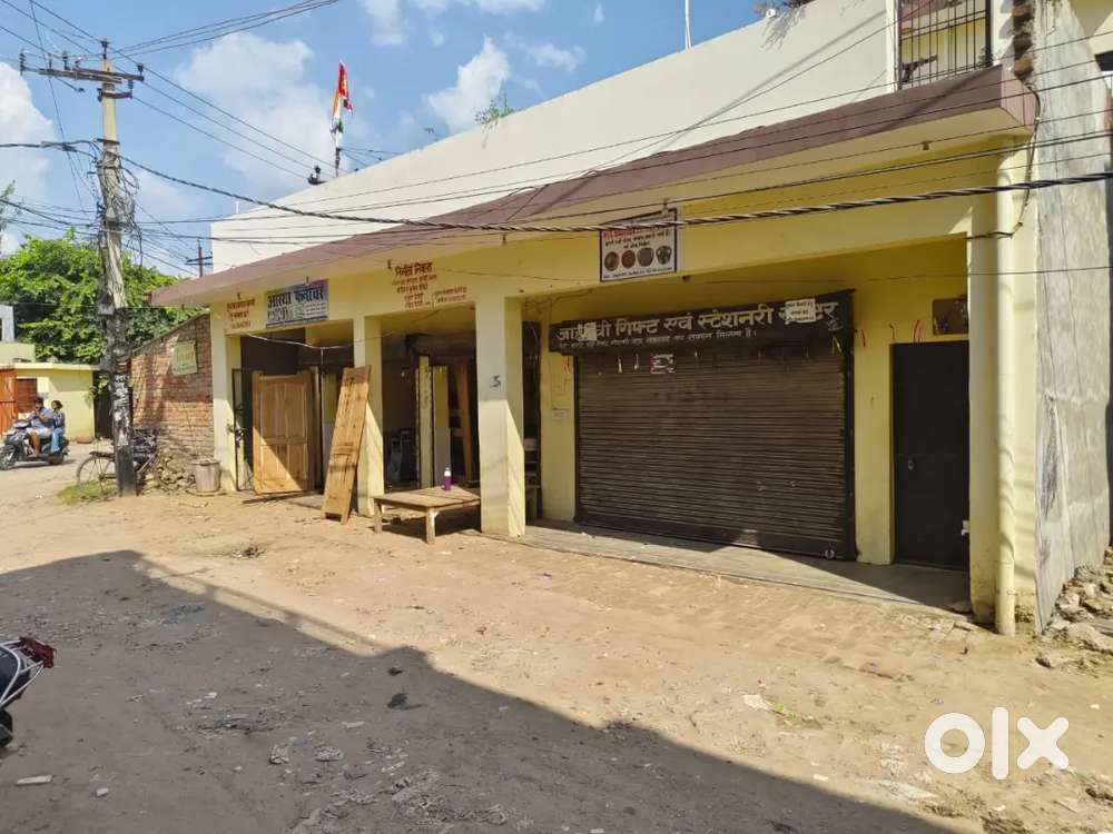 Corner çheap shop for rent