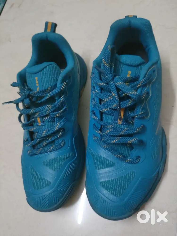 Badminton Shoes