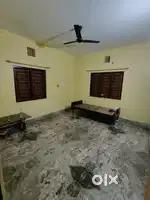 Need roommate (Corporate employee and studying)