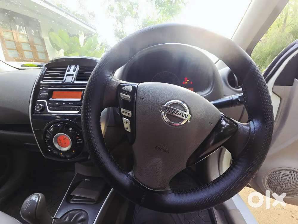 Nissan Sunny Diesel 2015