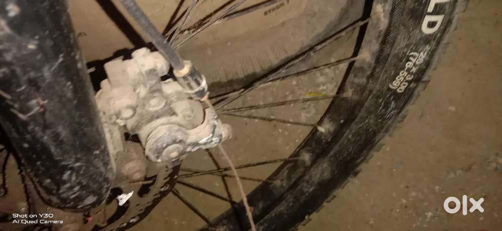 3,500 modern cycle big tires