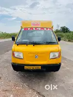 Ashok Leyland dost express van
