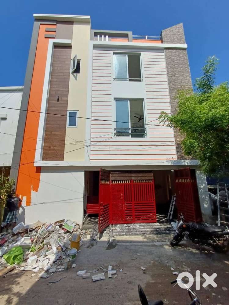 Ready to Move Villa Plots for Sale Redhills