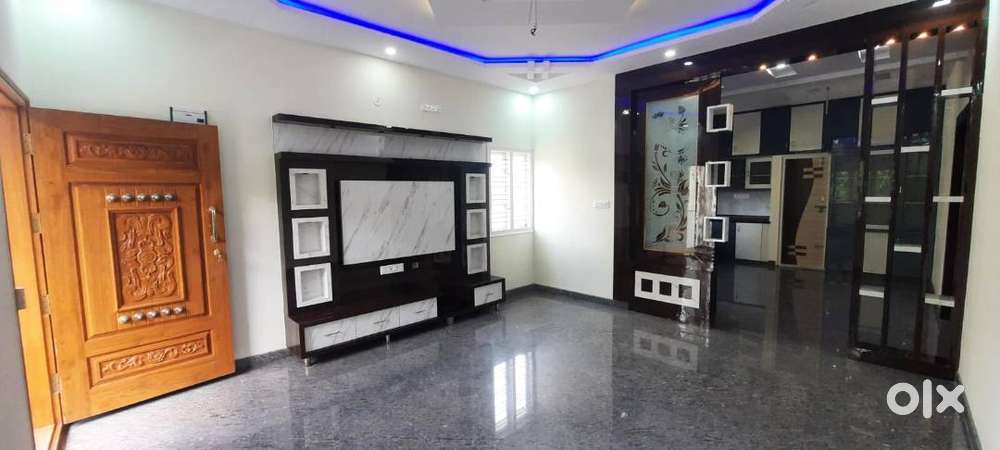 2 BHK house for rent ullalu Main road RTO Nagarbhavirabhavi Vidyaniket