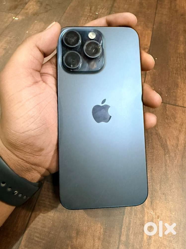 iphone 15 pro max. 256gb gud condition