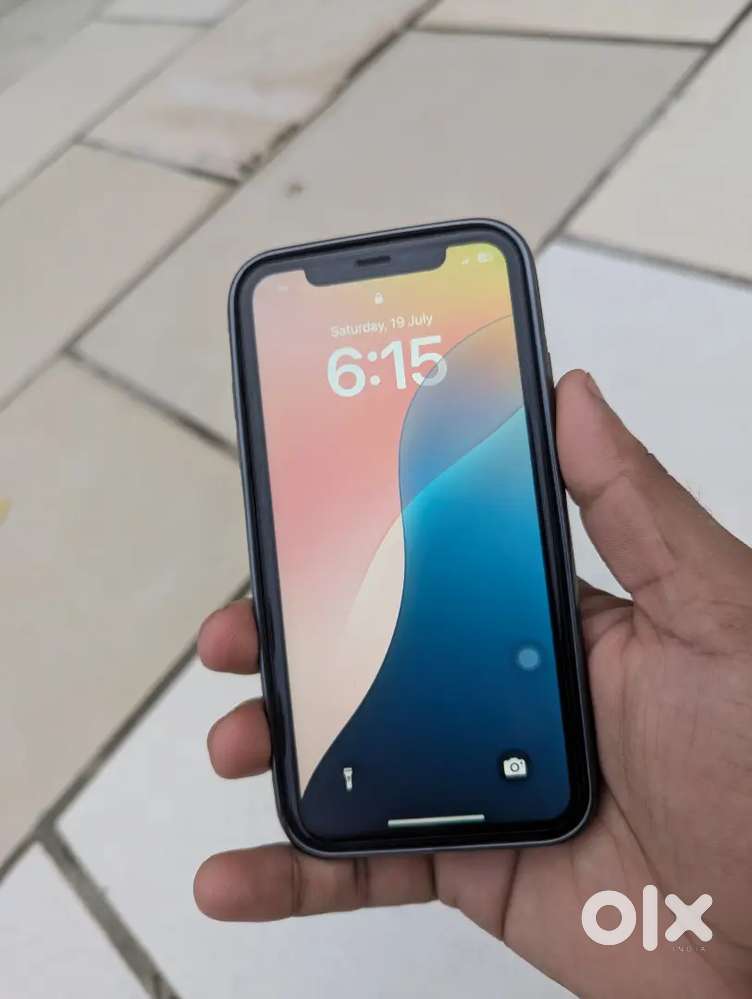 I phone xr black