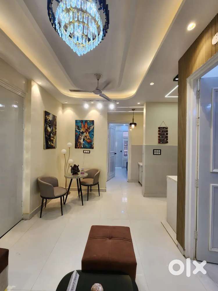 Primium 3BHK semi furnished flat available in Uttam Nagar with 95%loan