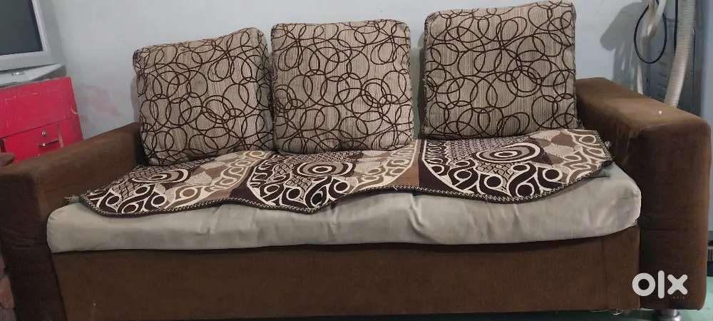 3 seater sofa (negotiable)