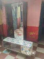 Dressing mirror