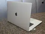 Apple Macbook Laptop i7 16gb 256gb  5.5gb 15inch Retina Touchbar