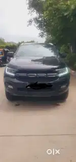 Ford Endeavour (Black) on Rent