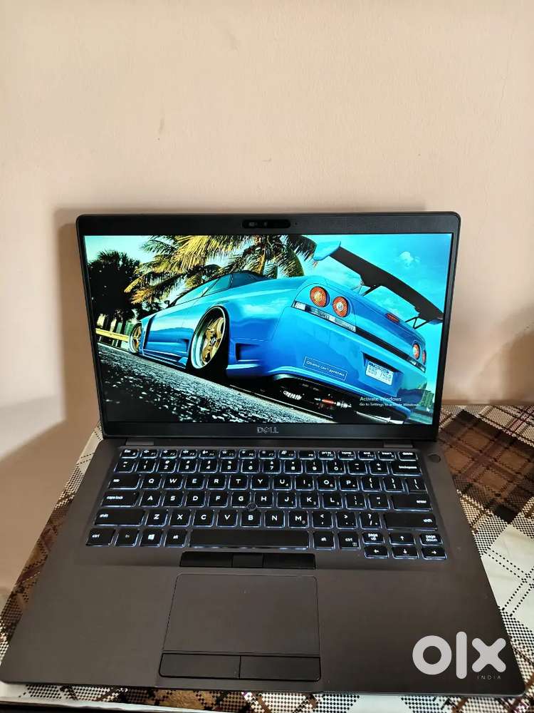 Dell laptop i5-8th 16GBRAM 256gb ssd