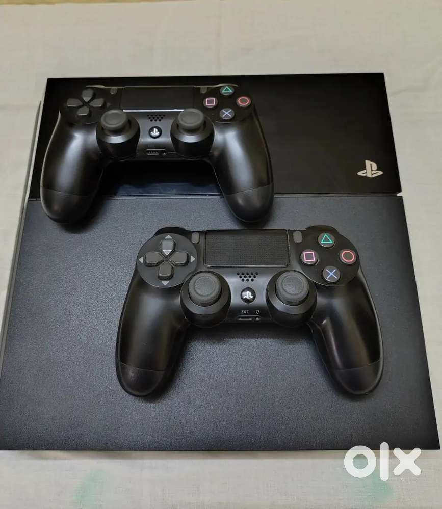 Sony PlayStation 4