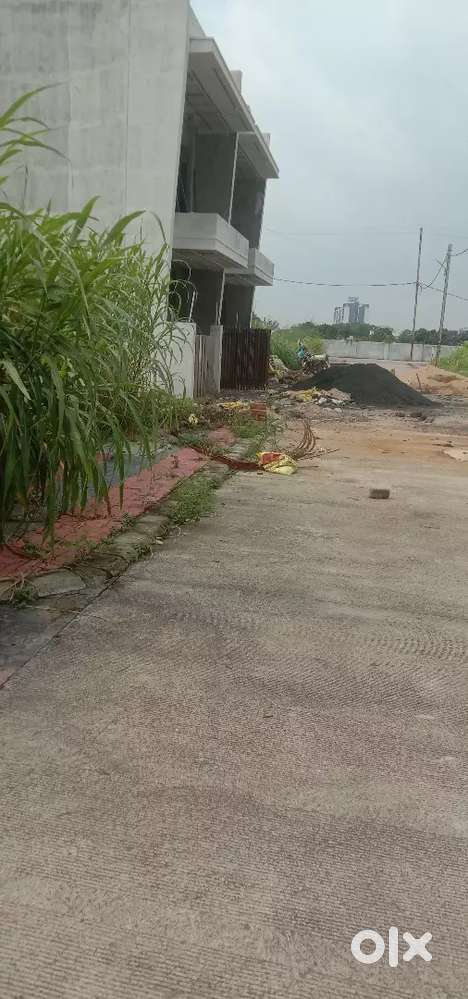 1000 squire feat plot area dhanlakshmi colony nipaniya