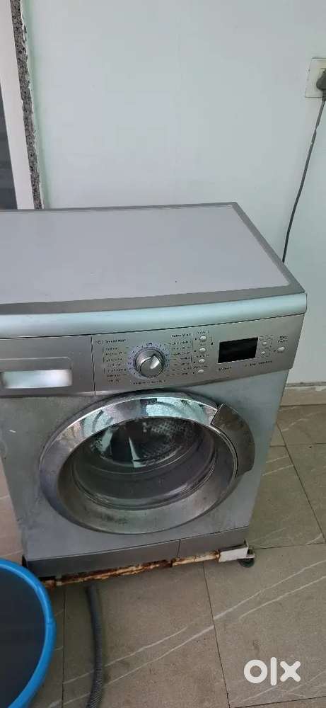 7 kg front loading washing machine