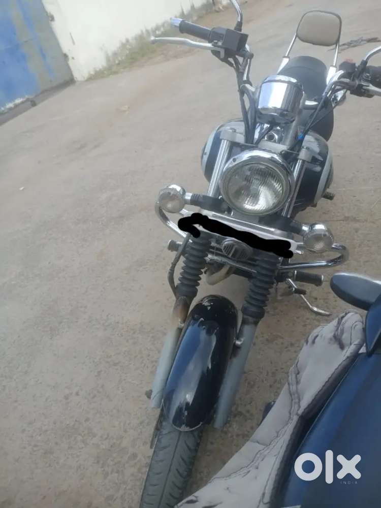 Bajaj avenger 220 cruise
