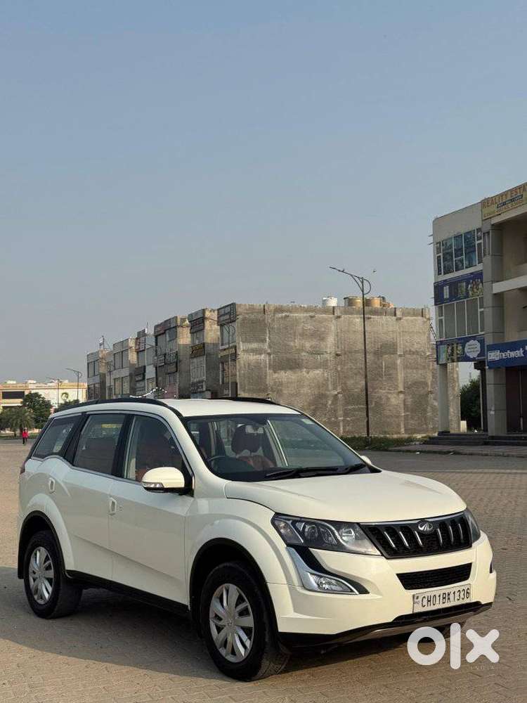 Mahindra XUV500 W6 AT, 2016, Diesel