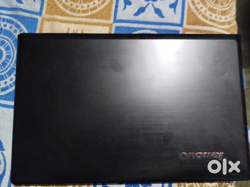 laptop LenOvo i3 8 gb Ram 500gb 1st hand all display working