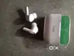 Boat blutooth headphones