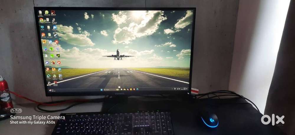 Gaming PC custom Build With Monitor