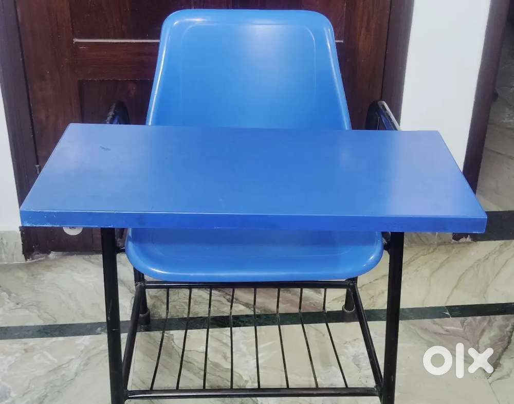 Writing Chair 02 Nos