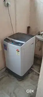 Looking for male roommate