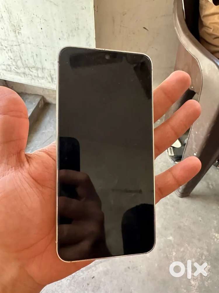 Samsung S23 256gb under warranty