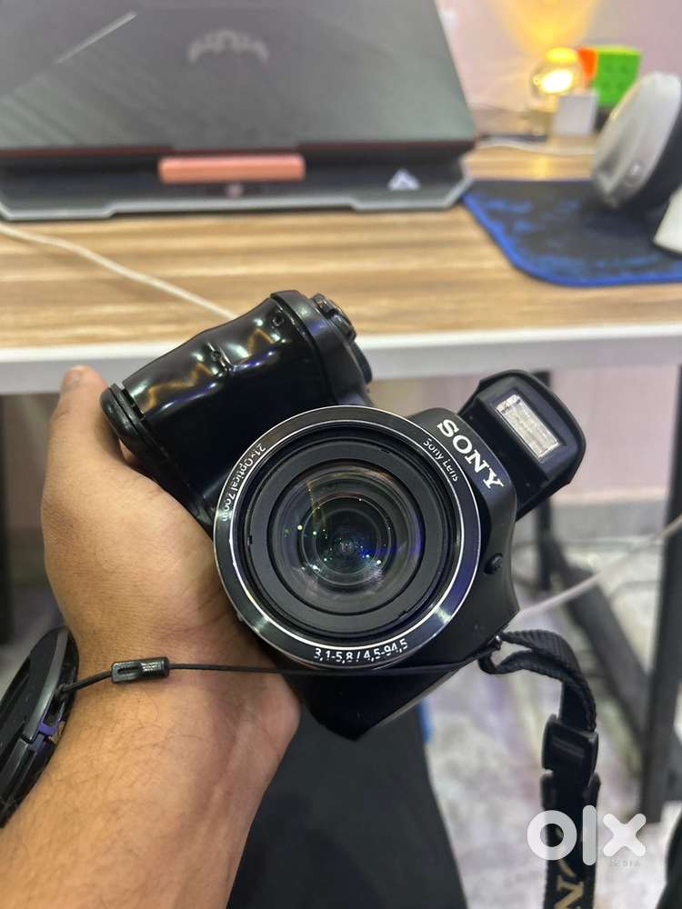 Sony cybershot camera