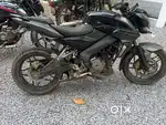 BAJAJ PULSAR Ns200