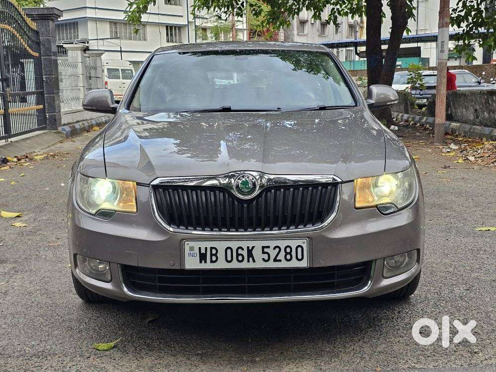 Skoda Superb, 2014, Petrol
