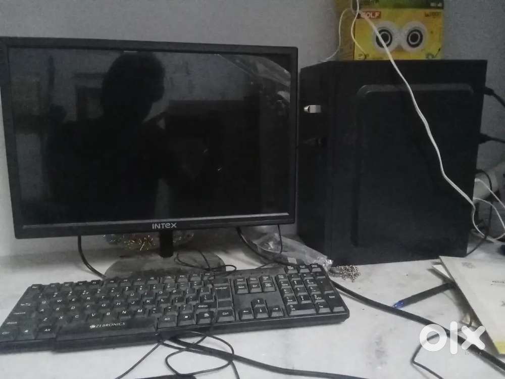 3 mahine chala hai bs bilkul Naya computer hai