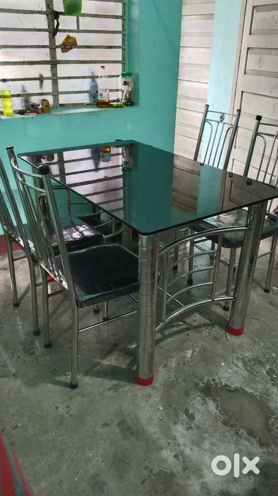 Dining Table and Chair