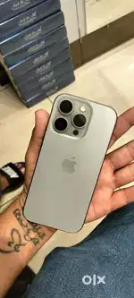 I phone 16 pro 256 gb battery health 100% used4 month 8 month warranty