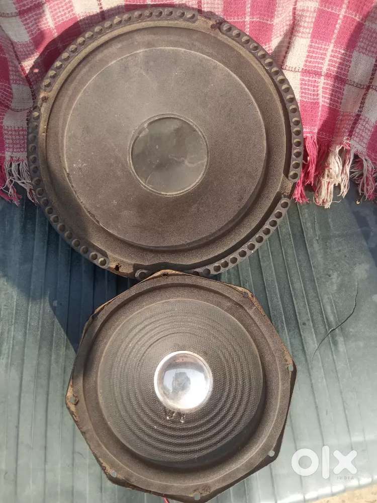 8inch boofer sound and 6 inch boofer sound speaker